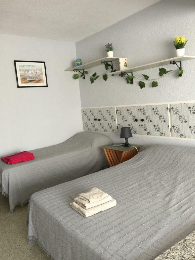 Promar La Pineda Apartment Exterior photo